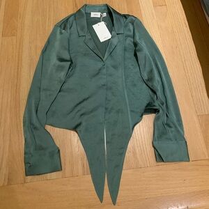 Wilfred tie front Blouse! NWT